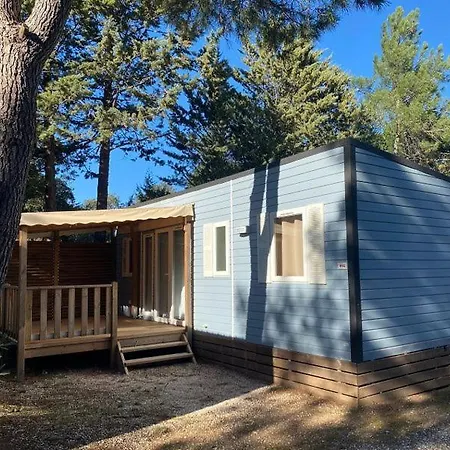 Ferienhaus Camping *